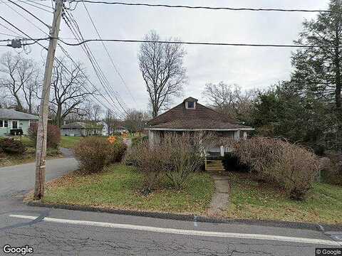 Center, SHAVERTOWN, PA 18708