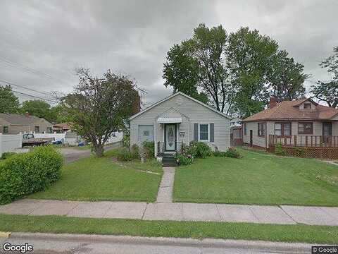 4Th, ROXANA, IL 62084