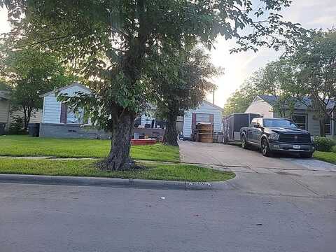 Estacado, DALLAS, TX 75228