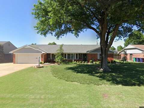 2933 Drakestone Avenue, Oklahoma City, OK 73120