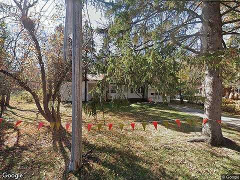 Golfview, IOWA CITY, IA 52246