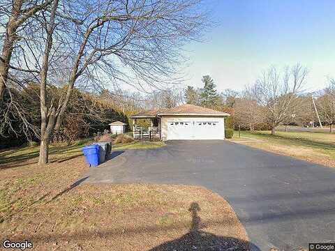 Middle, ENFIELD, CT 06082