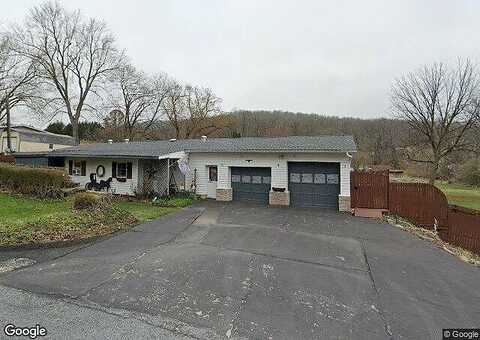 Young, EASTON, PA 18042