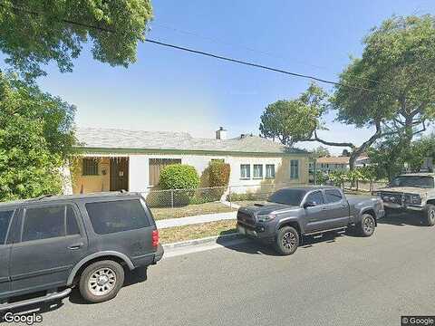 Muriel, LYNWOOD, CA 90262