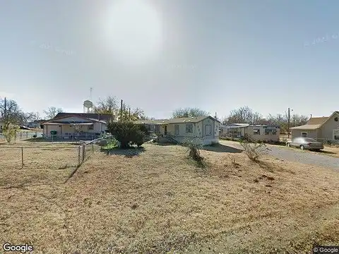 6Th, BURKBURNETT, TX 76354