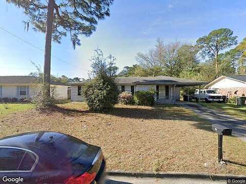 Walz, SAVANNAH, GA 31404