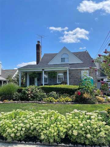 239Th, ELMONT, NY 11003