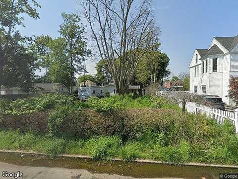 Brook, PATCHOGUE, NY 11772