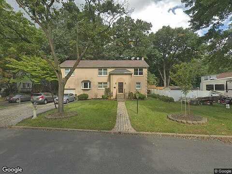 Clauss, PARAMUS, NJ 07652