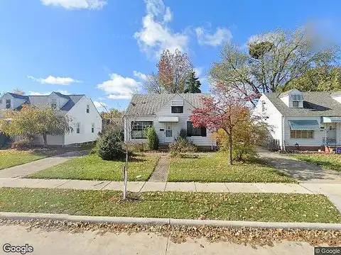Commonwealth, CLEVELAND, OH 44124