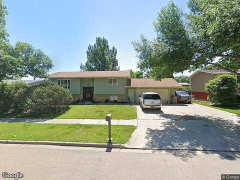 18Th, MINOT, ND 58701