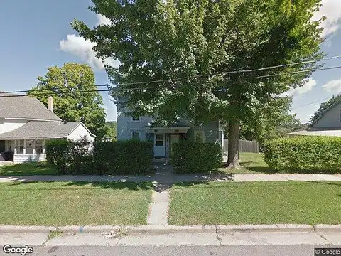 Maple, BARABOO, WI 53913