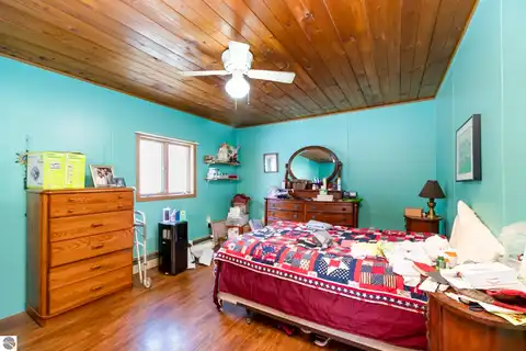 Fordney, CHESANING, MI 48616