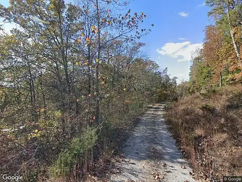Pine, SAINTE GENEVIEVE, MO 63670