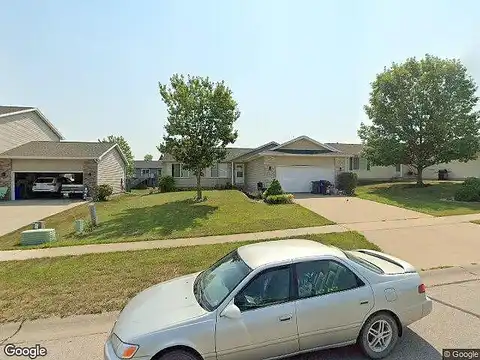 Wolf, CEDAR RAPIDS, IA 52405