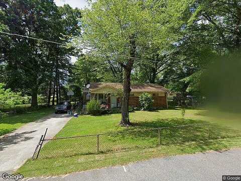 4Th Street, HICKORY, NC 28601