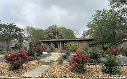 Wiltshire, Terrell Hills, TX 78209