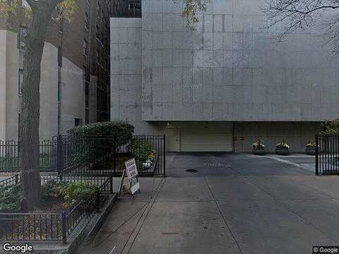 State, CHICAGO, IL 60610