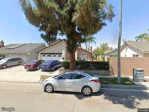 Viarna, CERRITOS, CA 90703