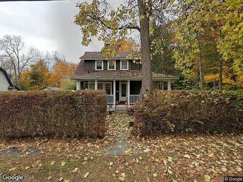 Maple, GREENFIELD, MA 01301