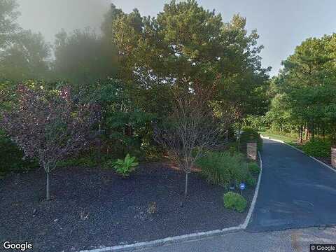 Malloy, EAST QUOGUE, NY 11942