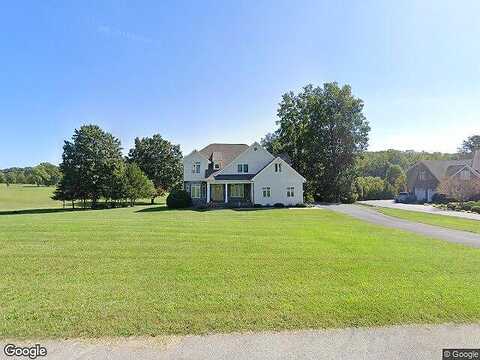 Oak Lawn, FOREST, VA 24551