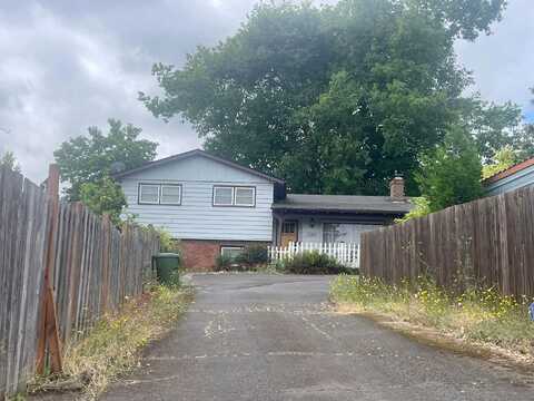 Madrona, SALEM, OR 97302