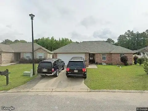 Cross, HATTIESBURG, MS 39402