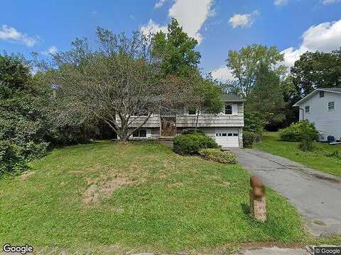 Marie, MIDDLETOWN, NY 10941