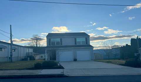 Franklin, FLEETWOOD, PA 19522