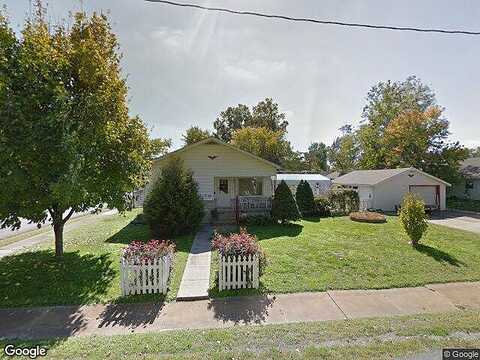 Chestnut, MARION, IL 62959