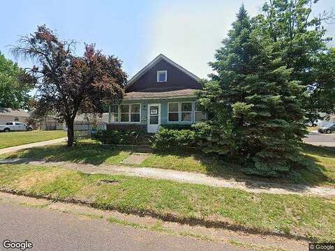 Charlotte, PEKIN, IL 61554