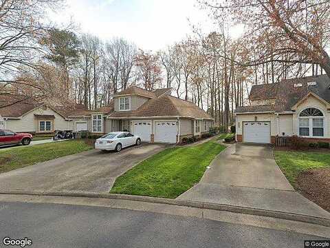 Eagles Trace, CHESAPEAKE, VA 23320