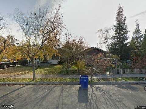 Ventura, KINGSBURG, CA 93631