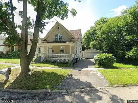 Christina, ROCKFORD, IL 61104