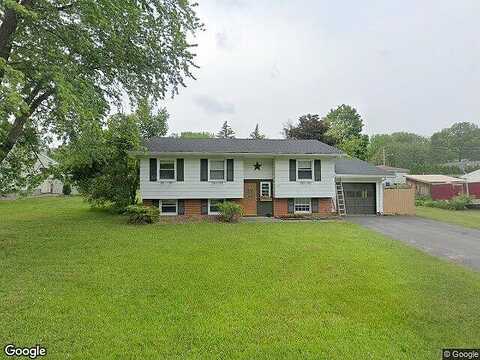 Laura, CHITTENANGO, NY 13037