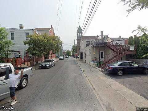 Liberty St, ALLENTOWN, PA 18102