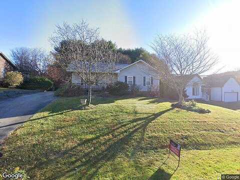 Sandy, BLACKSBURG, VA 24060