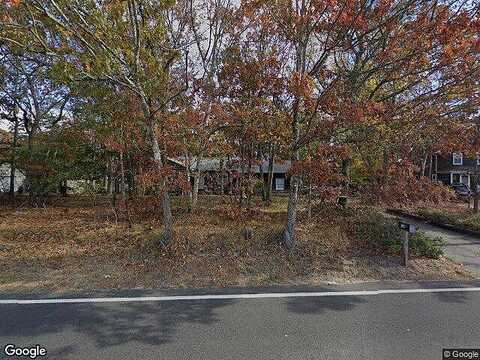 Wakeman, HAMPTON BAYS, NY 11946
