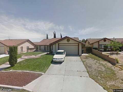 Elm, HESPERIA, CA 92344