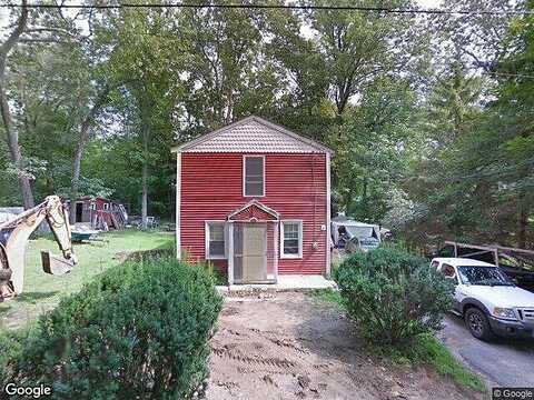 Fox, COVENTRY, CT 06238