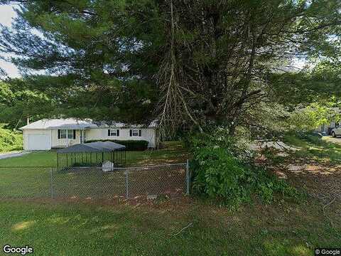 Highway 3445, MC KEE, KY 40447