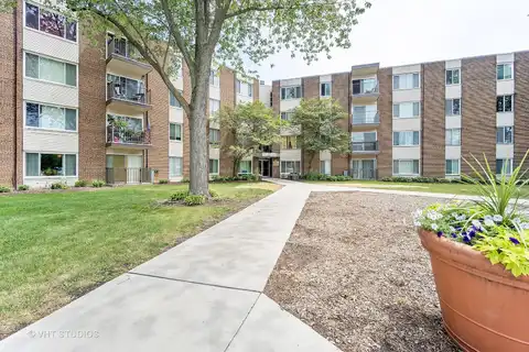 Wood, PALATINE, IL 60067