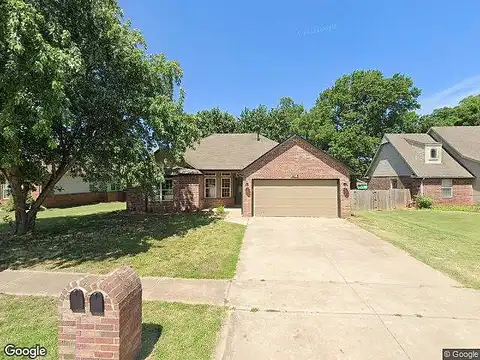 300Th East, COWETA, OK 74429