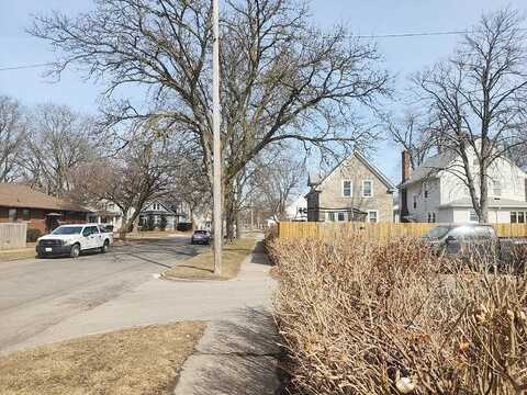 24Th, NIAGARA FALLS, NY 14305