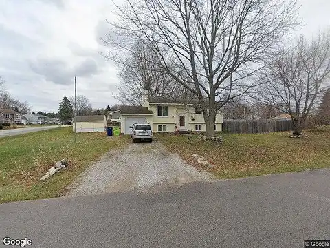 Greenbrier, TRAVERSE CITY, MI 49685