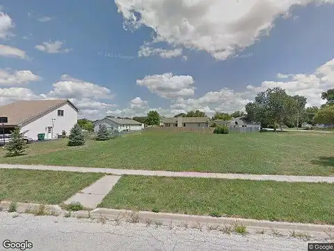 Thomas, WOODSTOCK, IL 60098