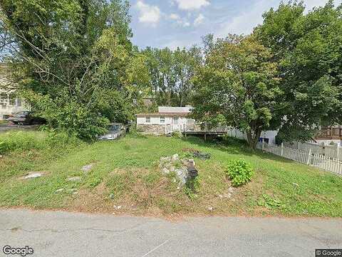 Monroe, READING, PA 19601