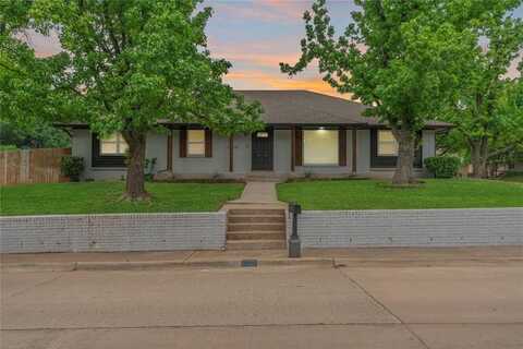 1213 Pine Oak Drive, Edmond, OK 73034
