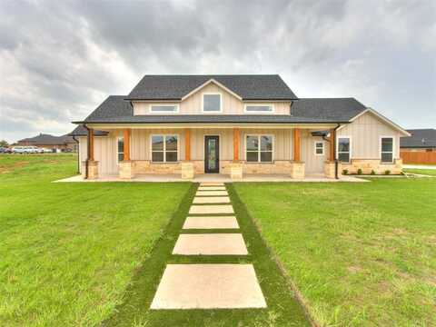 9535 Monterey Drive, Edmond, OK 73025